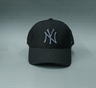 Бейсболка 47 MLB NEW YORK YANKEES MVP velkro, черный/серый, 22141222